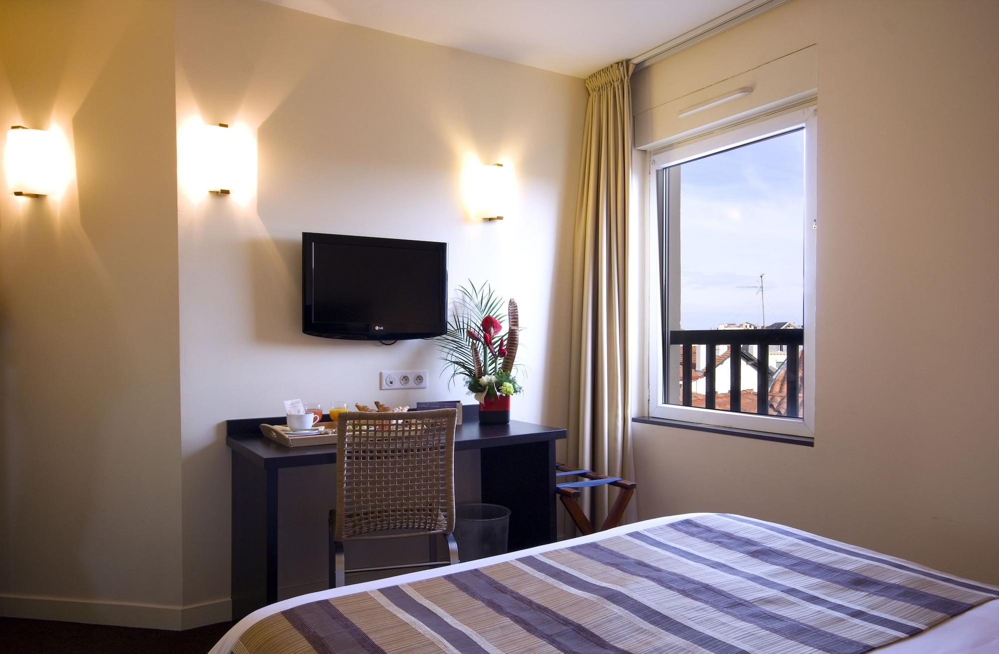 Hotel Le Relais Saint-Jacques Bagian luar foto